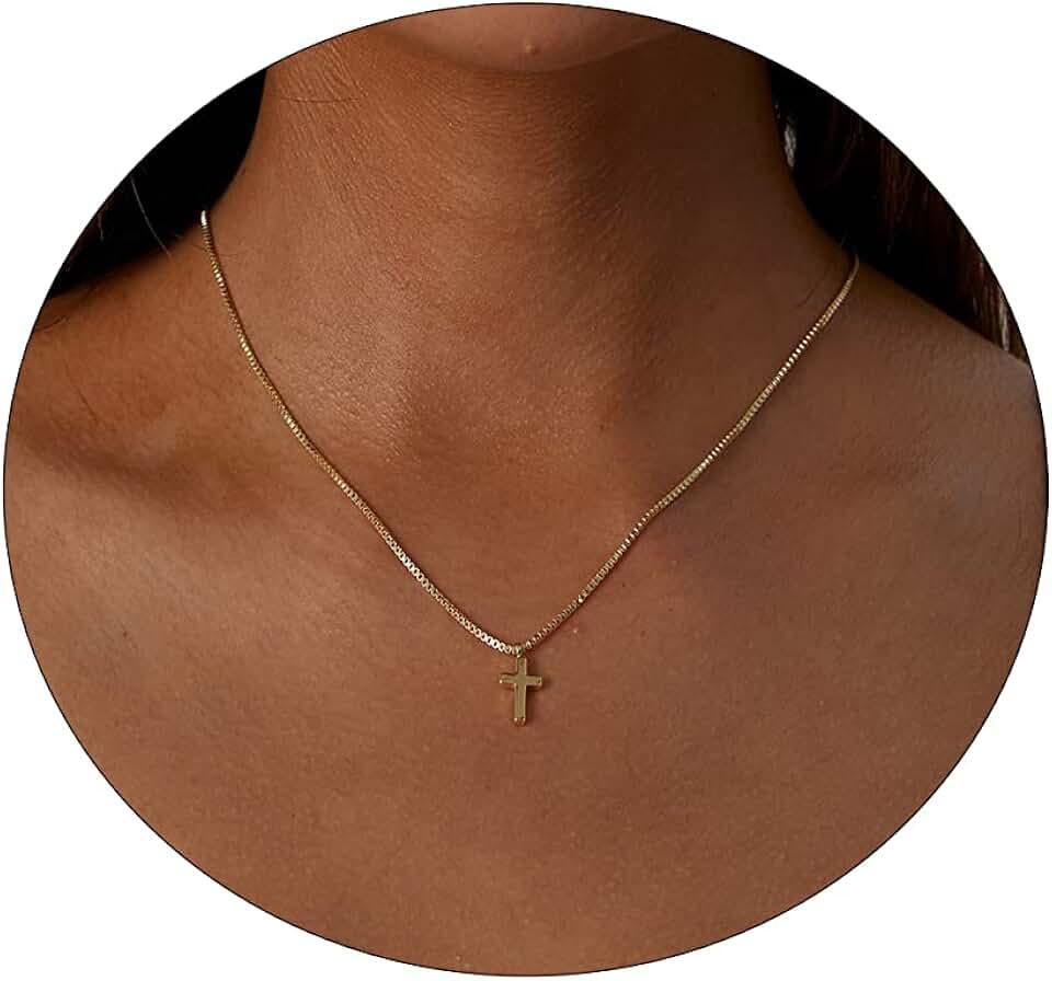 CAROVO Dainty Gold Necklace for Women 14K Plated Layered Chain Necklaces Trible Layering Paper Clip