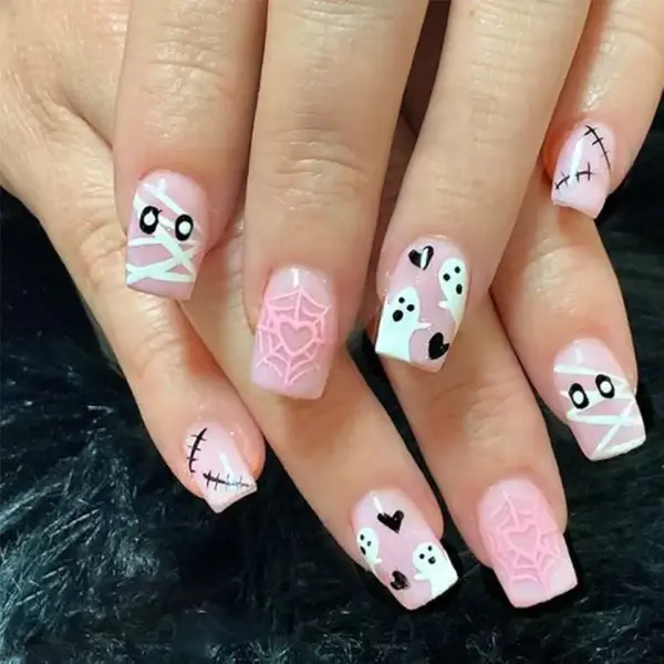 24Pcs Halloween Nails Pink Press on Nails Short Square Fake Nails Love Heart Ghost Acrylic Nails