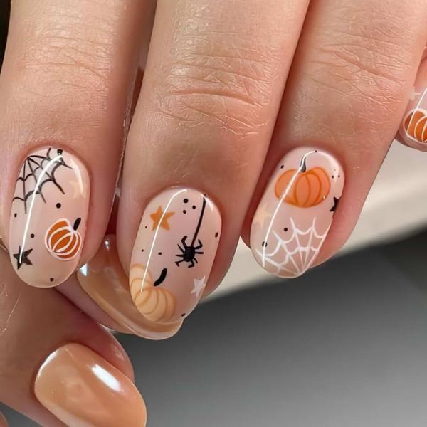 Halloween Press on Nails Short Almond Fake Nails Cute Pumpkin Spider Star Design Stick on Nails